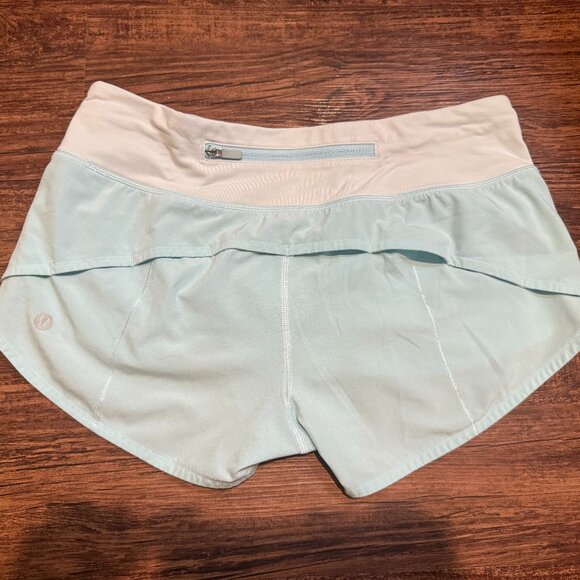 Lululemon Speed Up Low-Rise Lined Short 2.5 - Picture 2 of 7